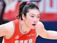 星空体育中国官网-包含两大李梦接班人！罗欣棫3分6中4独砍12+7杨舒予11中7得到的词条