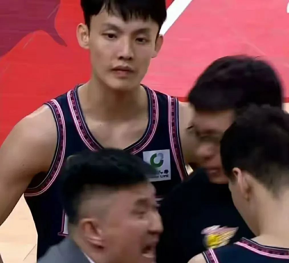 CBA选秀-杨曦皓当选状元杜智博榜眼庞峥麟探花