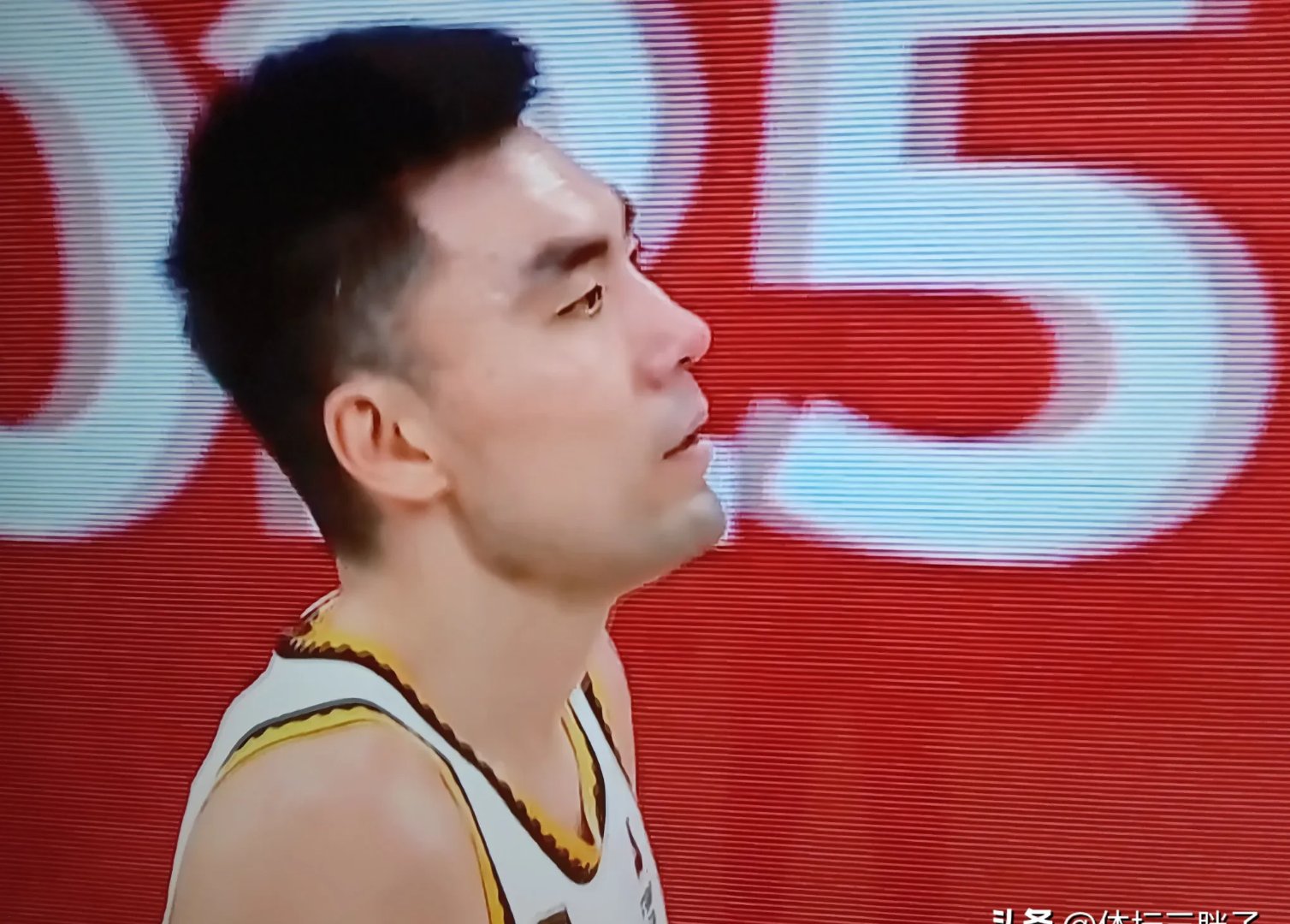 德波尔贝特吉战胜对手，实现主场胜利